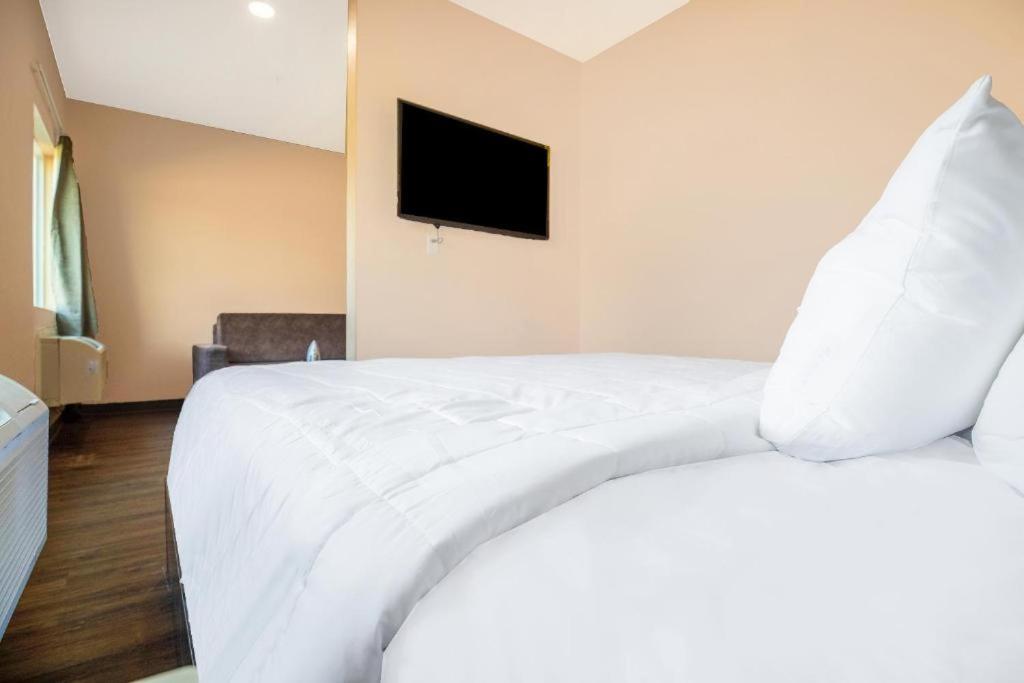 Royal Inn & Suites Adairsville Exteriör bild