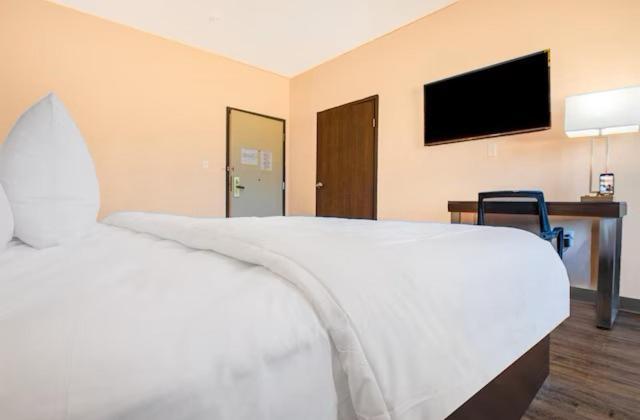 Royal Inn & Suites Adairsville Exteriör bild